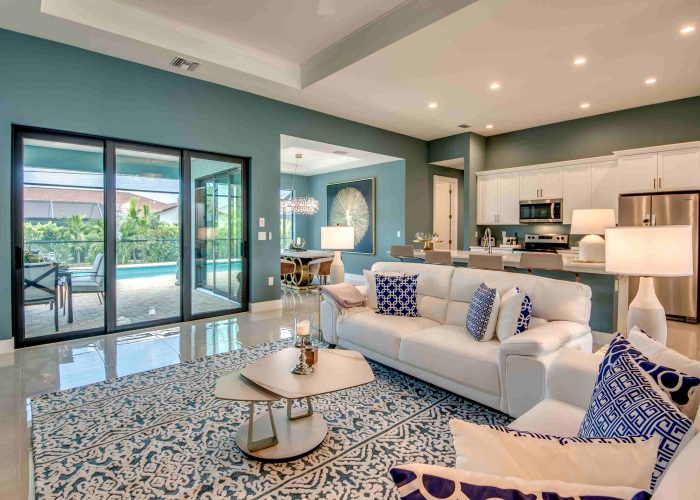 10-Family-Room 10-Family-Room